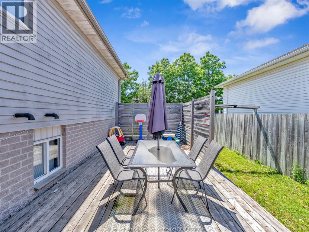 3711 Maguire, Windsor, Ontario  N9E 4V3 - Photo 17 - 26016778