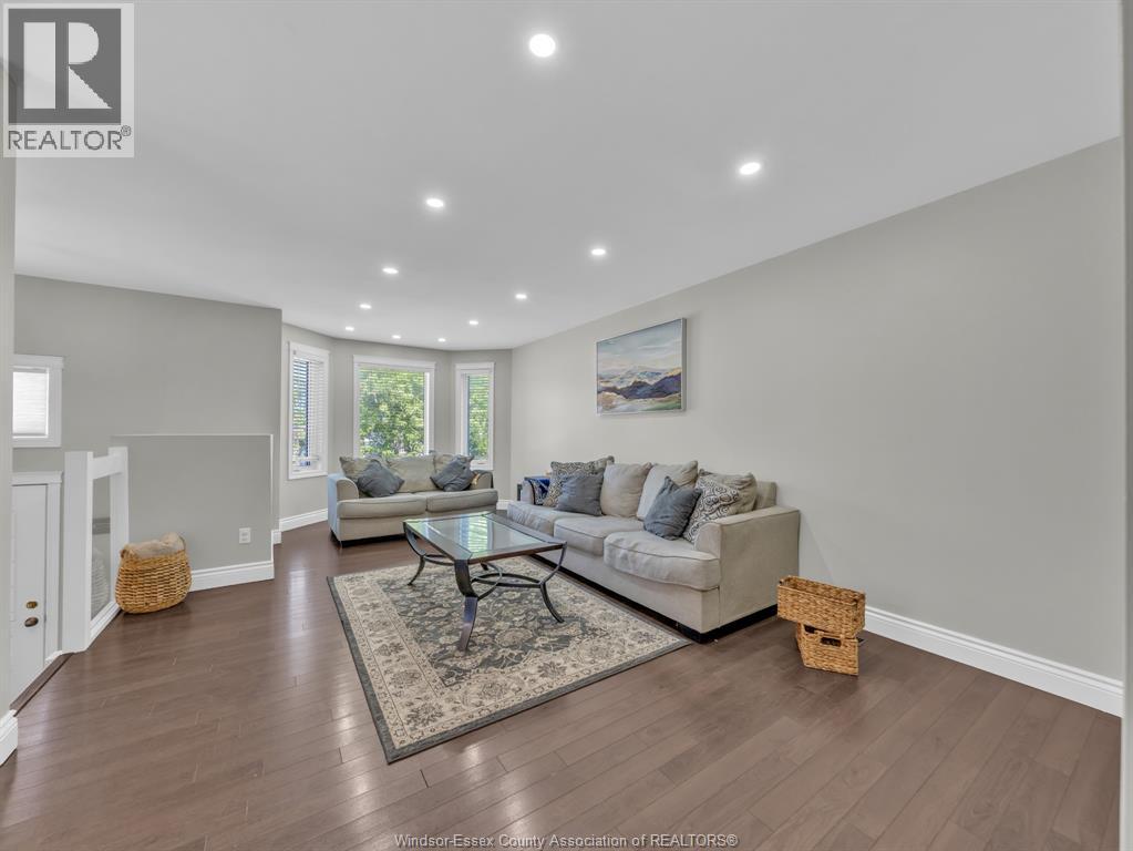 3711 Maguire, Windsor, Ontario  N9E 4V3 - Photo 27 - 26016778