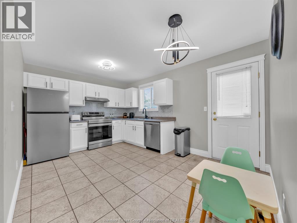 3711 Maguire, Windsor, Ontario  N9E 4V3 - Photo 37 - 26016778