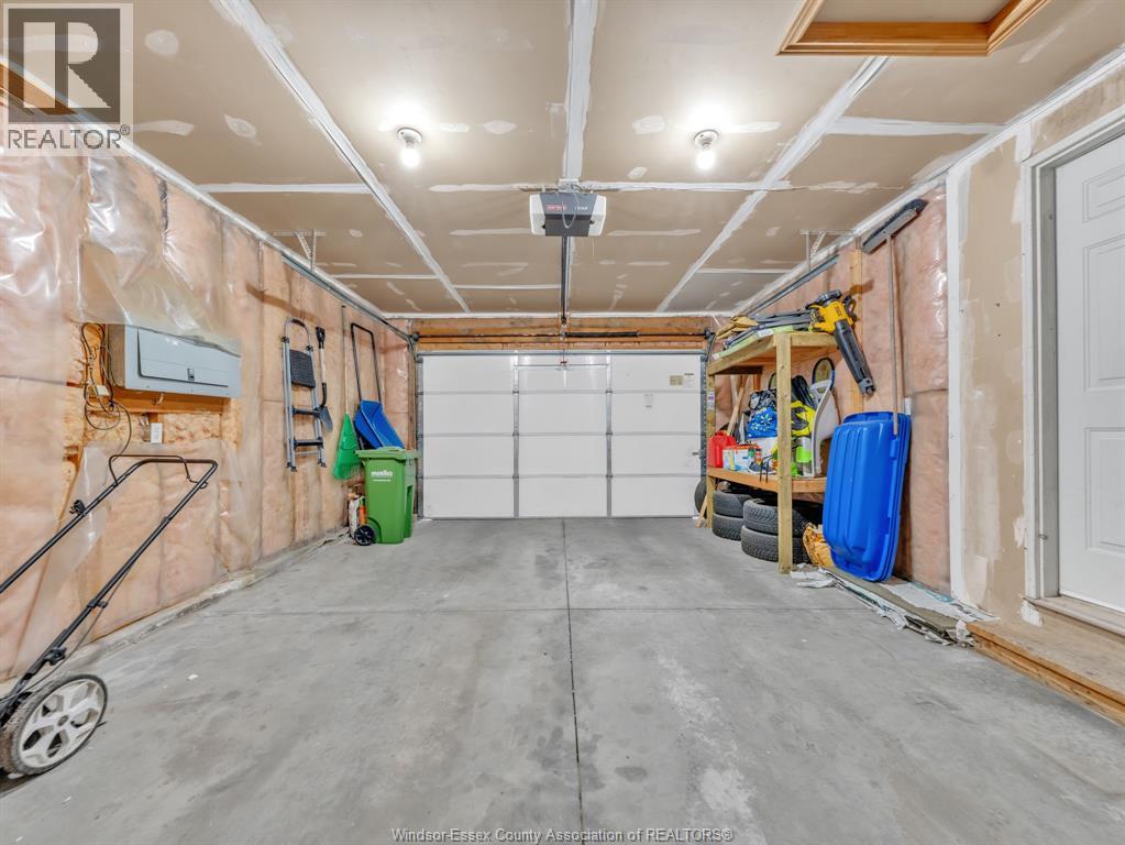 3711 Maguire, Windsor, Ontario  N9E 4V3 - Photo 41 - 26016778