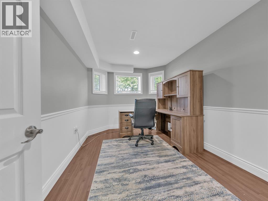 3711 Maguire, Windsor, Ontario  N9E 4V3 - Photo 44 - 26016778