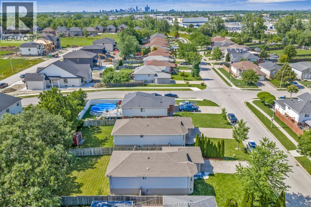3711 Maguire, Windsor, Ontario  N9E 4V3 - Photo 5 - 26016778