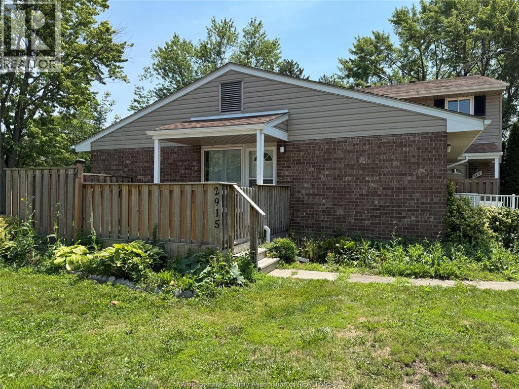 2915 Meadowbrook Lane Unit# 10, Windsor, Ontario  N8T 3C4 - Photo 2 - 26016887