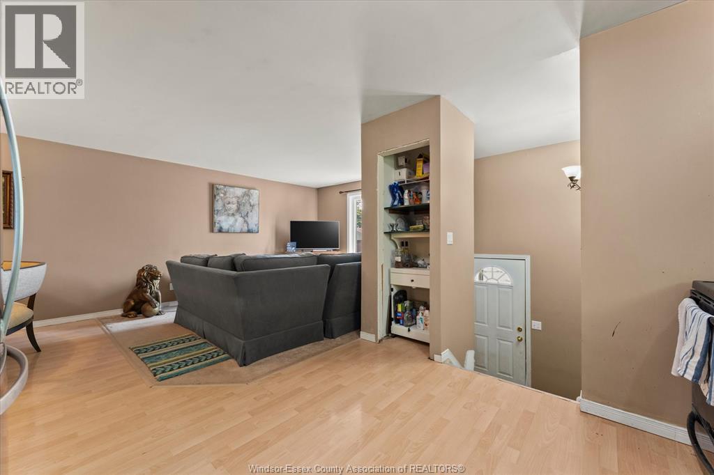 104 Secord, Harrow, Ontario  N0R 1G0 - Photo 6 - 26016910