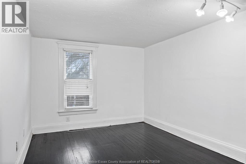 835 Moy Unit# Upper, Windsor, Ontario  N9A 2N7 - Photo 3 - 26016913