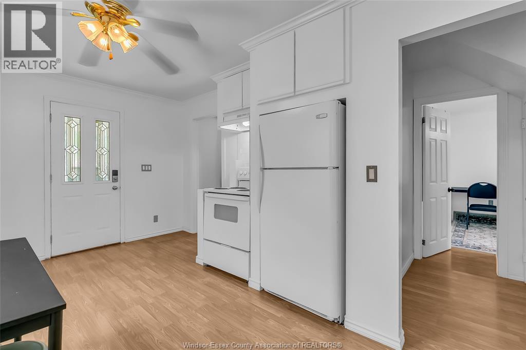 1176 California Avenue, Windsor, Ontario  N9B 2Z9 - Photo 11 - 26016904