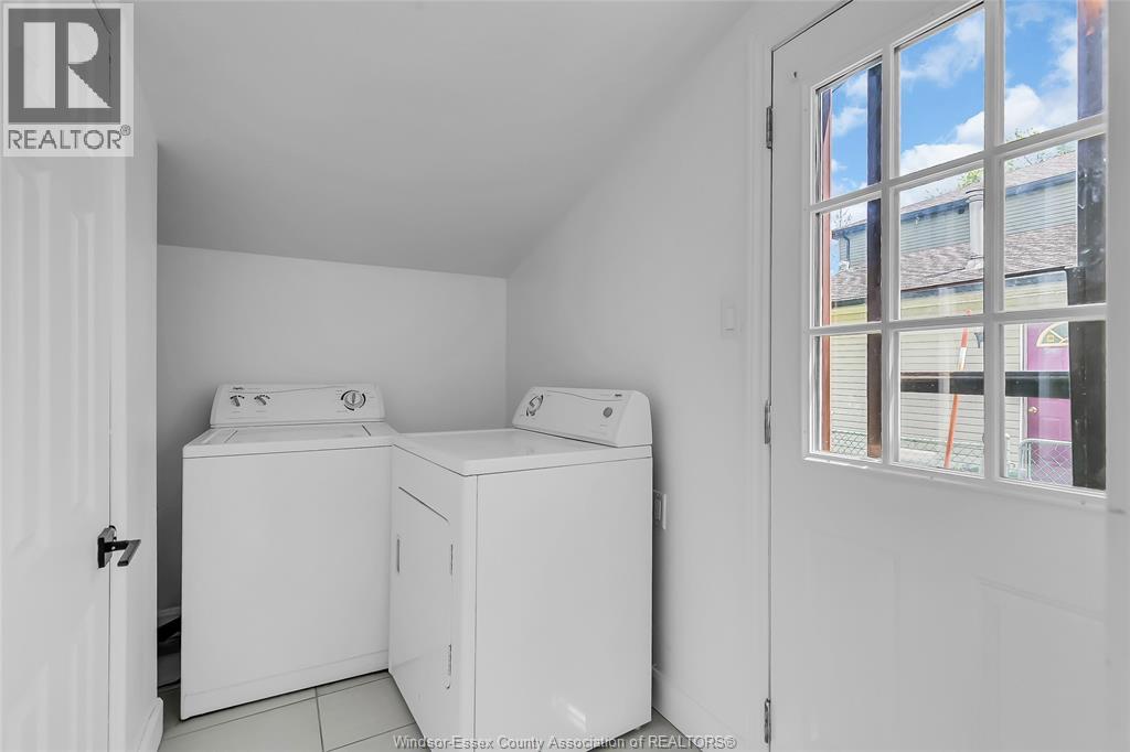 1176 California Avenue, Windsor, Ontario  N9B 2Z9 - Photo 20 - 26016904
