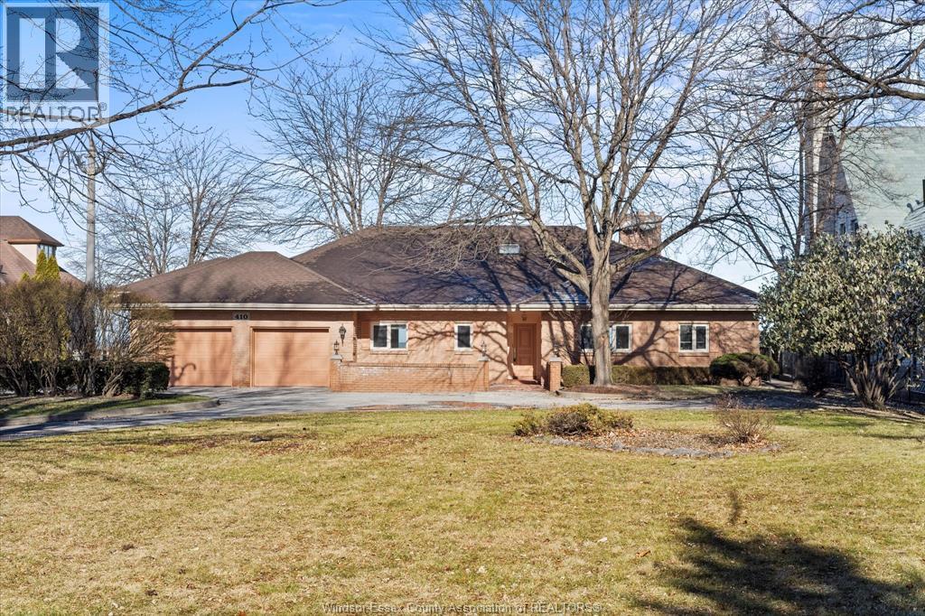 410 Russell Woods Road, Lakeshore, Ontario  N8N 3S5 - Photo 2 - 26016923