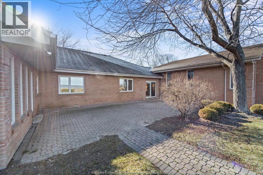410 Russell Woods Road, Lakeshore, Ontario  N8N 3S5 - Photo 26 - 26016923