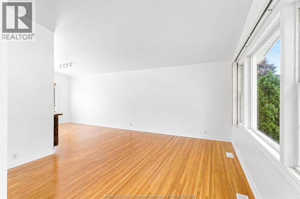 3436 Glenwood Avenue, Windsor, Ontario  N9E 2Y5 - Photo 6 - 26016891