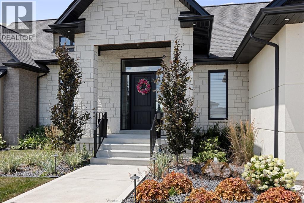 1423 Mullins Drive, Lakeshore, Ontario  N0R 1V0 - Photo 3 - 26016978