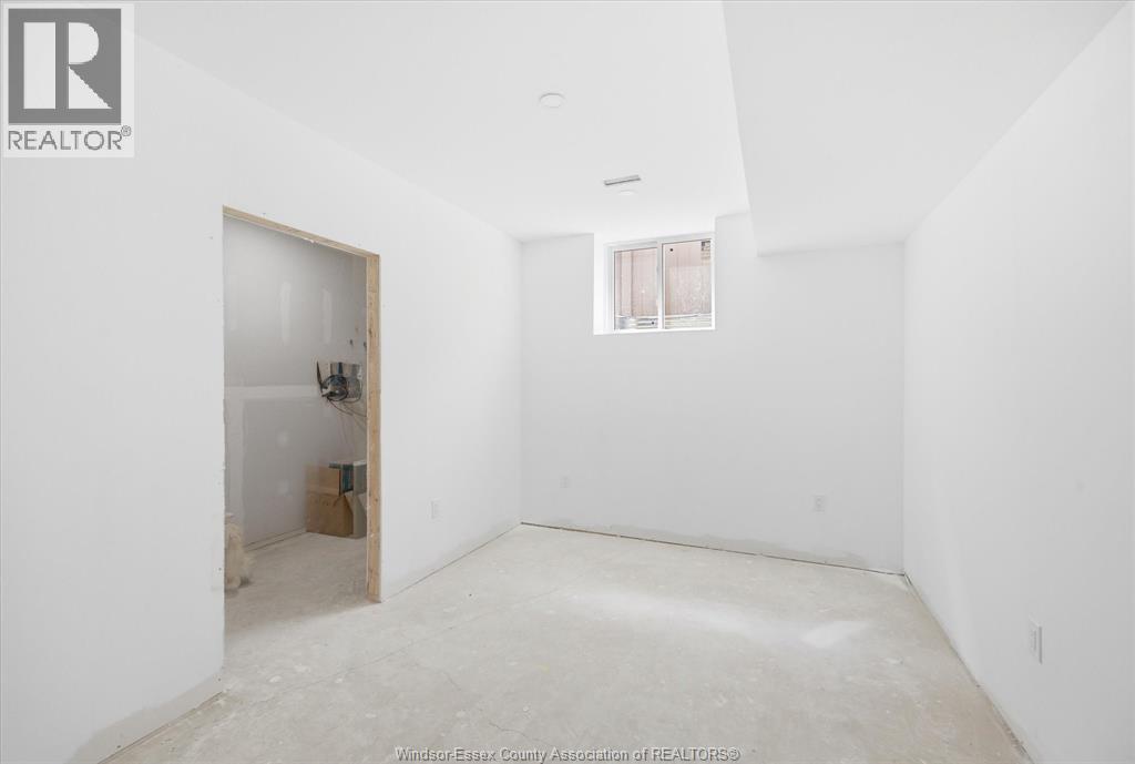 1423 Mullins Drive, Lakeshore, Ontario  N0R 1V0 - Photo 33 - 26016978