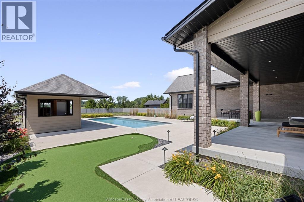1423 Mullins Drive, Lakeshore, Ontario  N0R 1V0 - Photo 39 - 26016978