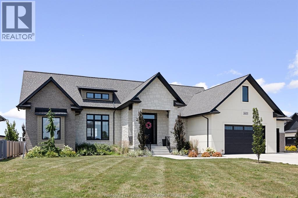 1423 Mullins Drive, Lakeshore, Ontario  N0R 1V0 - Photo 4 - 26016978