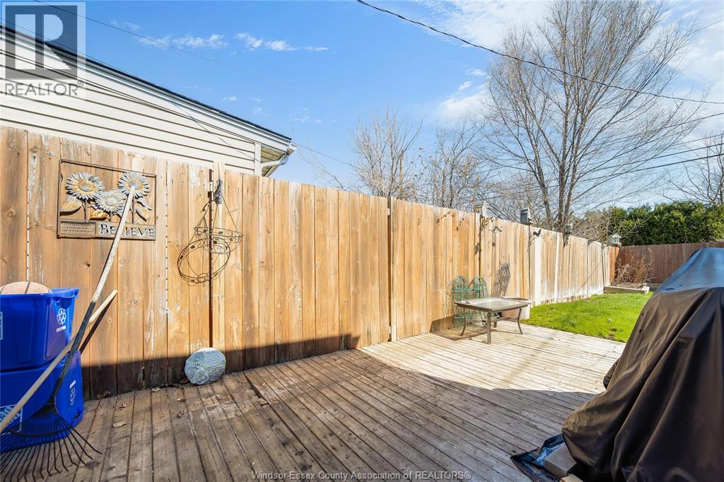 2286 Forest Avenue, Windsor, Ontario  N8W 2G6 - Photo 33 - 26016937