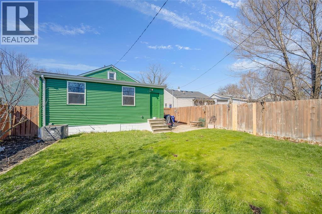 2286 Forest Avenue, Windsor, Ontario  N8W 2G6 - Photo 38 - 26016937