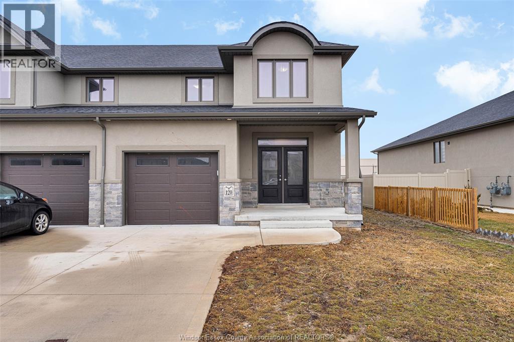120 Lane Street, Essex, Ontario  N8M 0B2 - Photo 2 - 26017003