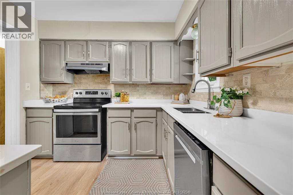 3711 Dandurand, Windsor, Ontario  N9E 2G4 - Photo 9 - 26016998