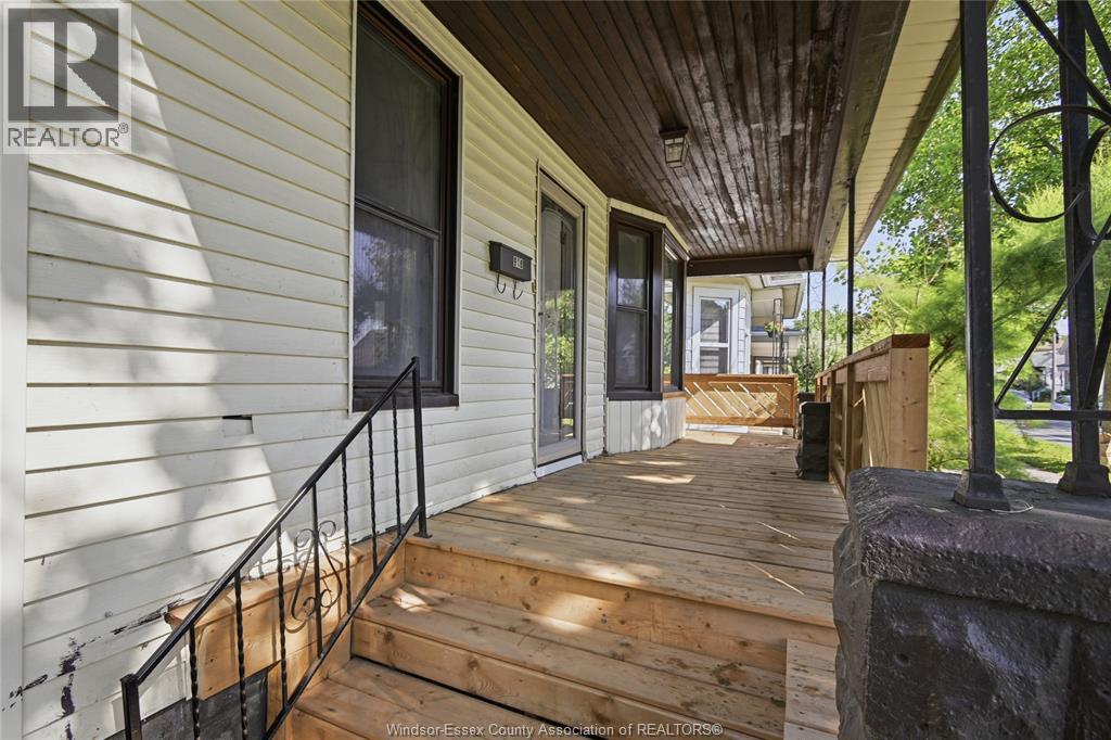 916 Lincoln Road, Windsor, Ontario  N8Y 2H2 - Photo 7 - 26017005