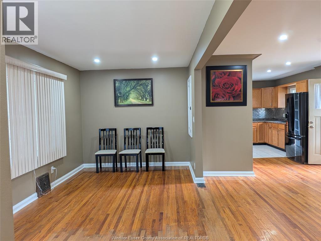 3130 Academy Drive, Windsor, Ontario  N9E 2H4 - Photo 3 - 26016864