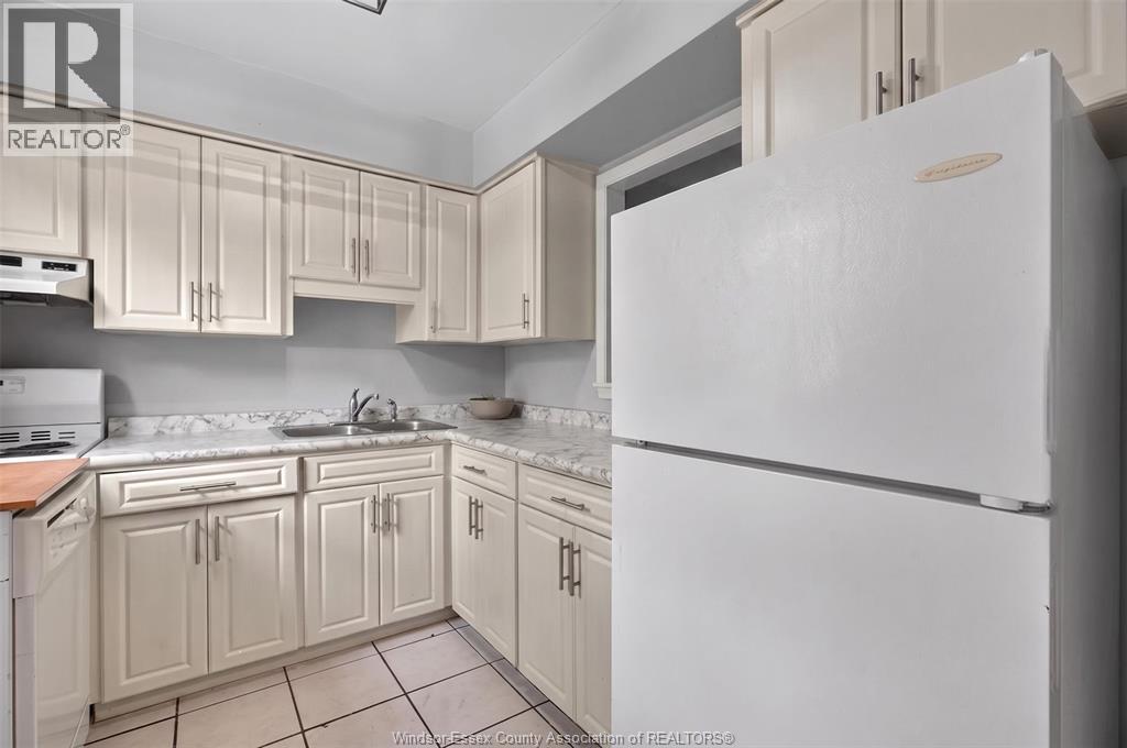 8416 Little River Road Unit# 4, Windsor, Ontario  N8S 2B5 - Photo 4 - 26017014