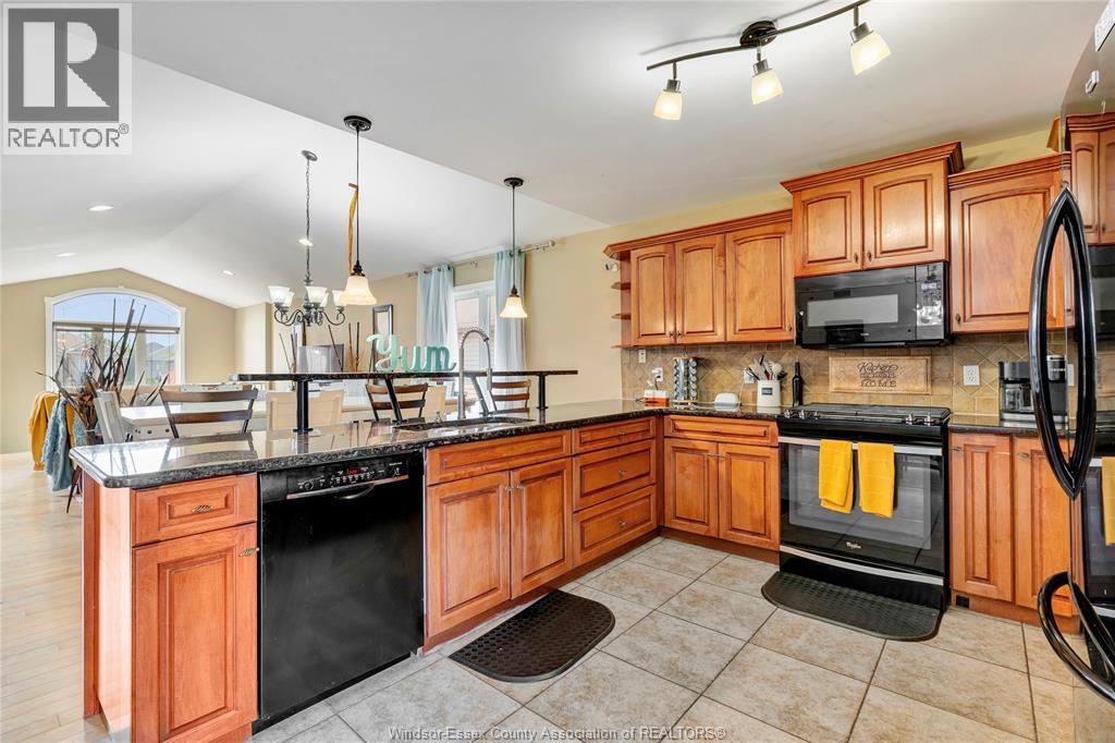 80 Whelan Drive Unit# Main Unit, Amherstburg, Ontario  N9V 4B6 - Photo 10 - 26017061