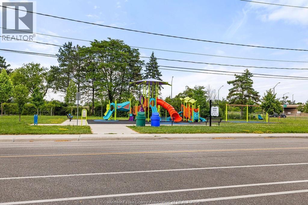 401 Grand Marais West Unit# 202, Windsor, Ontario  N9E 4S2 - Photo 24 - 26017073