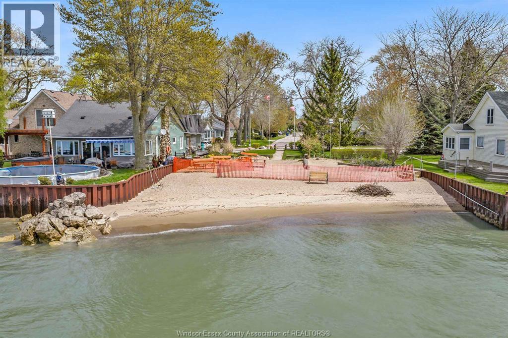 41 Mickle Drive, Amherstburg, Ontario  N9V 1V3 - Photo 4 - 26017071