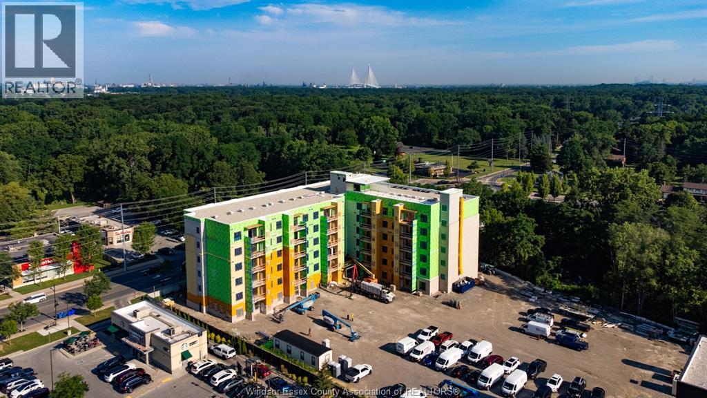 1800 Wyoming Avenue Unit# 4, Lasalle, Ontario  N9H 0R7 - Photo 3 - 26017054