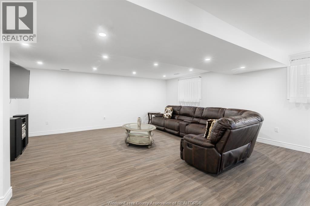 208 Clarke, Amherstburg, Ontario  N9V 0G6 - Photo 32 - 26017047