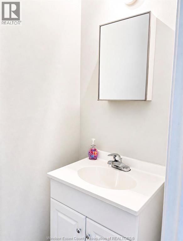 3057 Meadowbrook Lane Unit# 3, Windsor, Ontario  N8T 3C5 - Photo 7 - 26017069