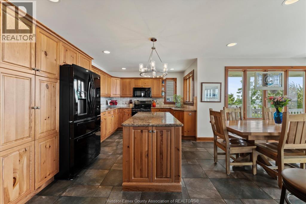 433 Lakecrest Beach Bourne, Harrow, Ontario  N0R 1G0 - Photo 17 - 26017043