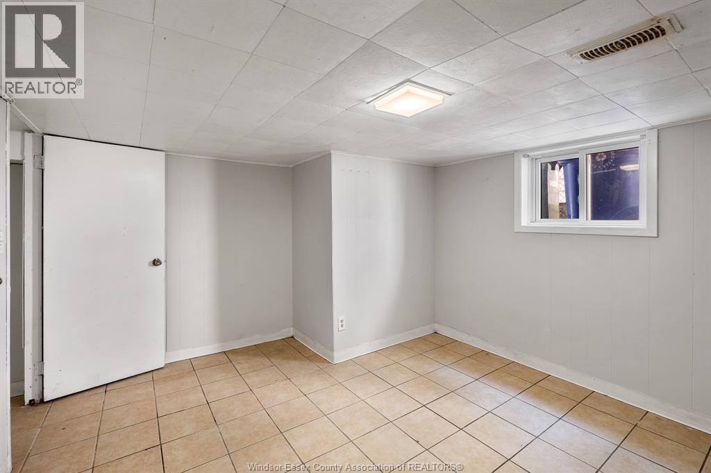 1054 Josephine, Windsor, Ontario  N9B 2L5 - Photo 18 - 26017100