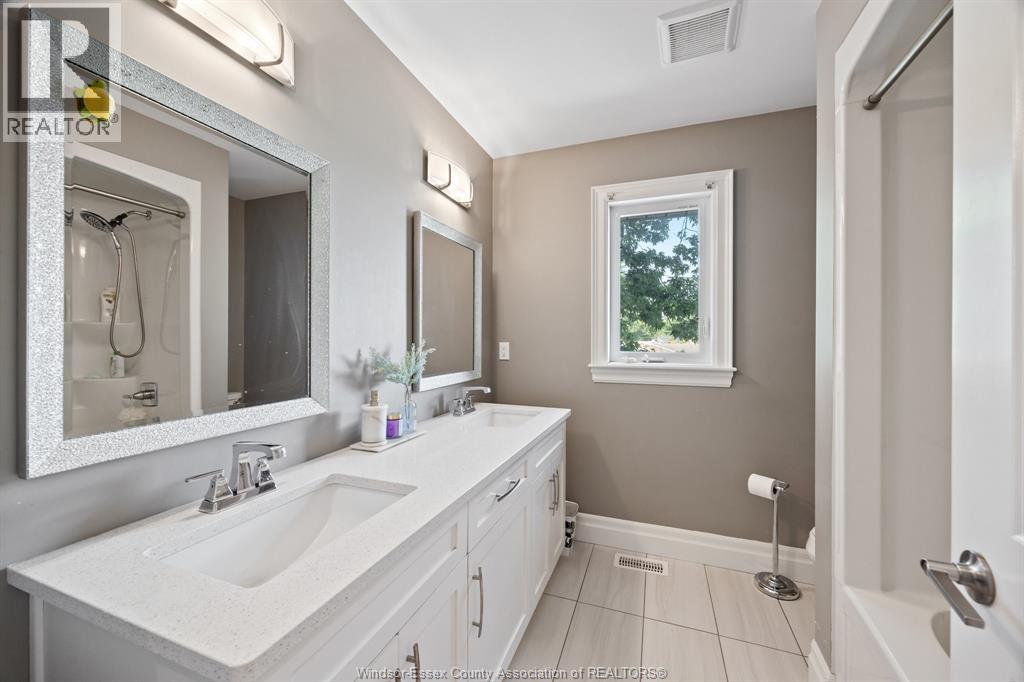 225 Elsworth, Lasalle, Ontario  N9J 0C6 - Photo 19 - 26017119
