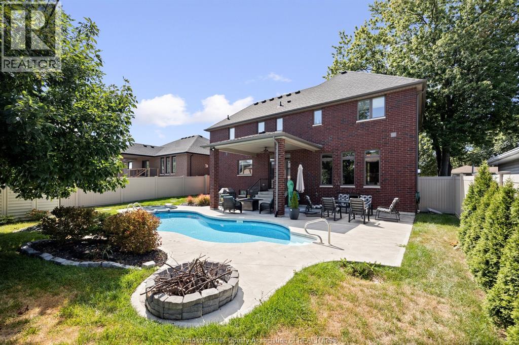 225 Elsworth, Lasalle, Ontario  N9J 0C6 - Photo 27 - 26017119