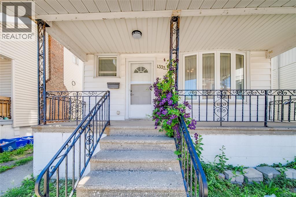 1333 Wyandotte Street, Windsor, Ontario  N9B 1H3 - Photo 2 - 26016461