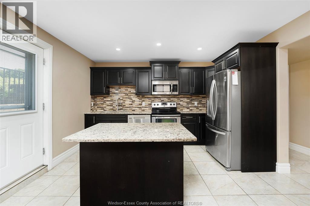2988 Ruth, Windsor, Ontario  N8R 2K7 - Photo 32 - 26017132