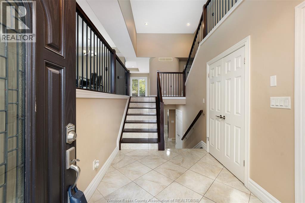 2988 Ruth, Windsor, Ontario  N8R 2K7 - Photo 6 - 26017132