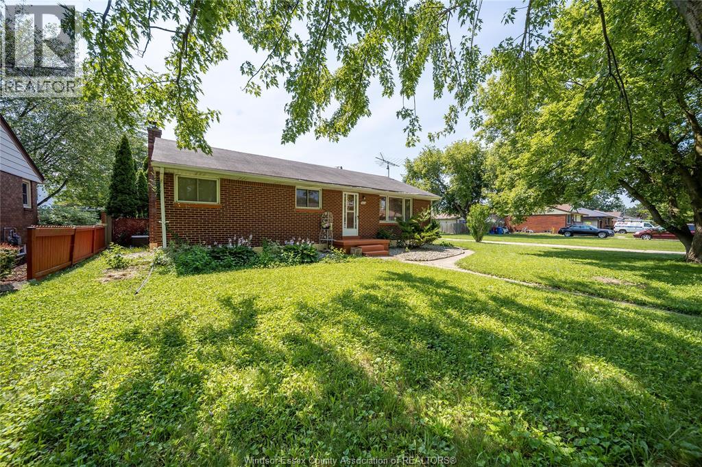 2605 Askin Avenue, Windsor, Ontario  N9E 3H8 - Photo 38 - 26016700