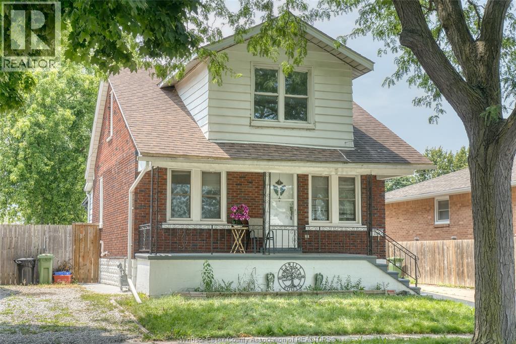 2309 Alexis Road, Windsor, Ontario  N8W 3Z2 - Photo 2 - 26017129