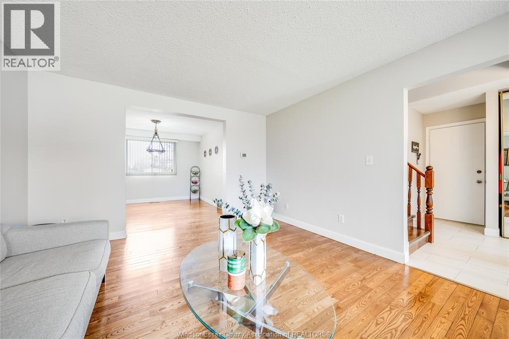 501 Green Valley Drive, Tecumseh, Ontario  N8N 4C2 - Photo 11 - 26017175