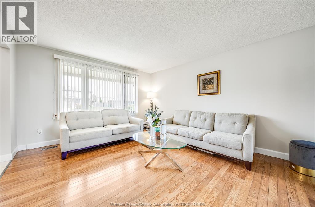 501 Green Valley Drive, Tecumseh, Ontario  N8N 4C2 - Photo 9 - 26017175