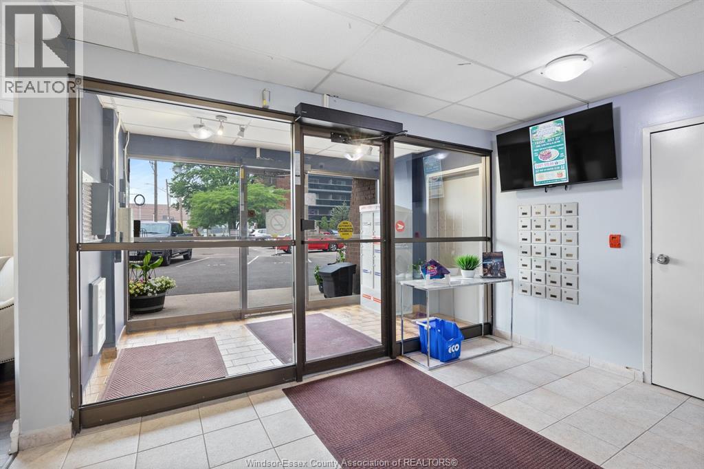 3950 Wyandotte Street East Unit# 306, Windsor, Ontario  N8Y 1G5 - Photo 3 - 26016781