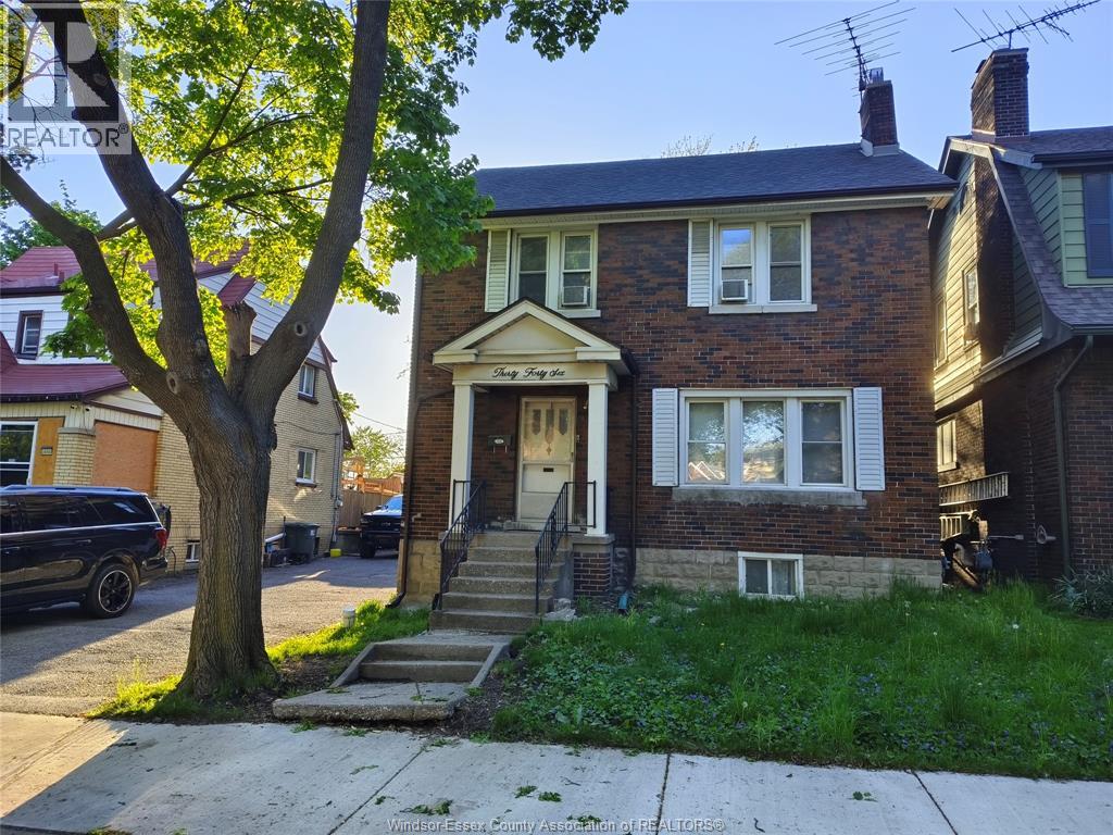 3046 ALEXANDER Unit# UPPER, Windsor, Ontario