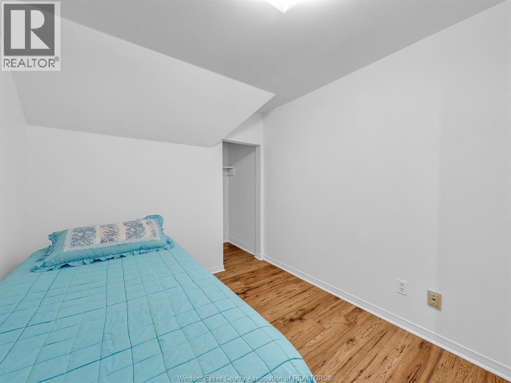 894 Dougall, Windsor, Ontario  N9A 4R1 - Photo 12 - 26017219