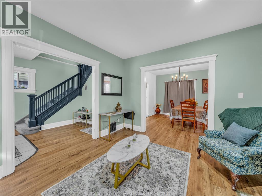 894 Dougall, Windsor, Ontario  N9A 4R1 - Photo 19 - 26017219