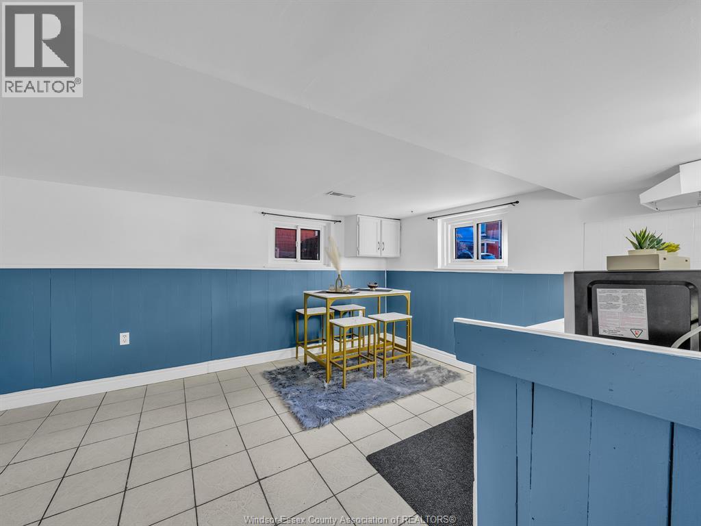 894 Dougall, Windsor, Ontario  N9A 4R1 - Photo 32 - 26017219
