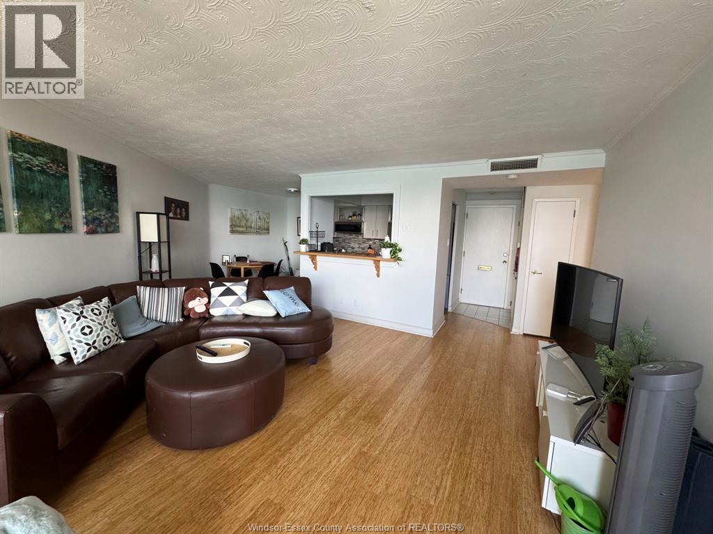 111 Riverside Drive East Unit# 1105, Windsor, Ontario  N9A 2S6 - Photo 8 - 26016972