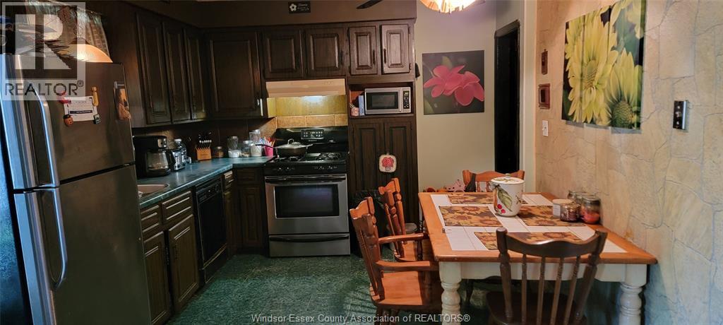 1947 Ferndale, Windsor, Ontario  N8T 2K9 - Photo 11 - 26017154