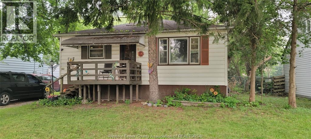 1947 Ferndale, Windsor, Ontario  N8T 2K9 - Photo 2 - 26017154
